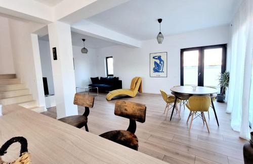 Balotesti Villa | Family-Friendly Dalia One: Rated 9.6/10 by Guests