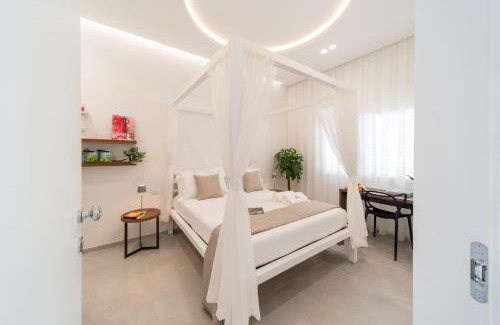 Acquarica del Capo Bed & Breakfast | Experience Daline Holiday Rooms: Top-Rated Oceanfront Oasis