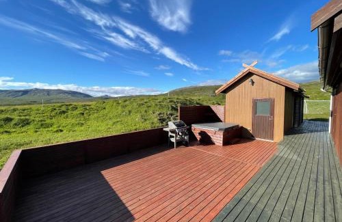 Blaskogabyggd House | Discover Dalsmynni: Family-Friendly Retreat with Top Ratings