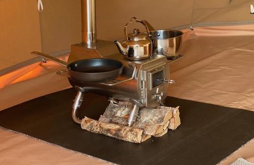 Harjedalen Resort | Pet-Friendly Dalsvallen with Hot Tub & Family Amenities