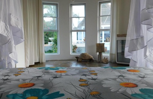 Watamu Apartment | Pet-Friendly Dama Villa: Top-Rated Oceanfront Getaway