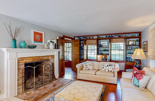 Damariscotta House | Family-Friendly Damariscotta River Retreat Getaway