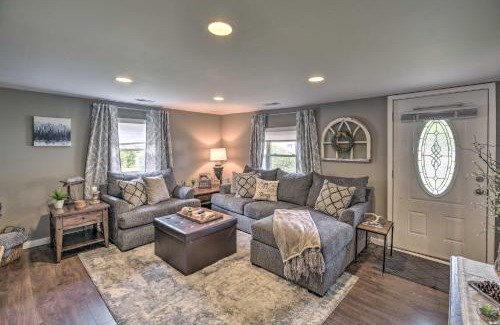 Damascus House | Top-Rated Damascus Cottage with Fire Pit Near Trails