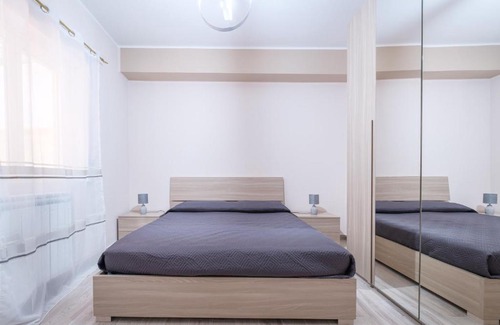 Province of Messina Apartment | Pet-Friendly Damilhouse 1: Rated 9.5/10 by Guests