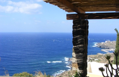 Pantelleria House | Discover Dammuso Poesia: Oceanfront Views Await You