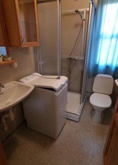 Bleik Apartment | Top-rated Damveien 1-Apartment: Ideal for Families