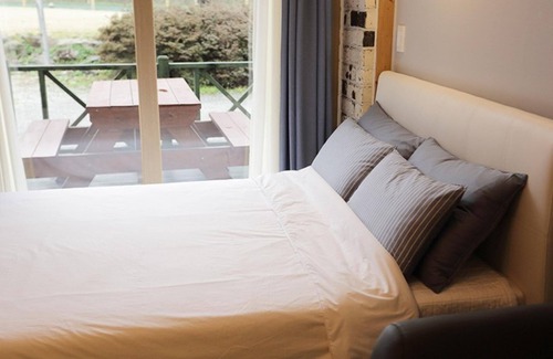 Damyang House | Eco-Friendly Retreat at Damyang Maple Pension, Rated 8/10