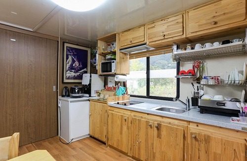 Wonyul-ri House | Eco-Friendly Retreat at Damyang Pulkkot Pension