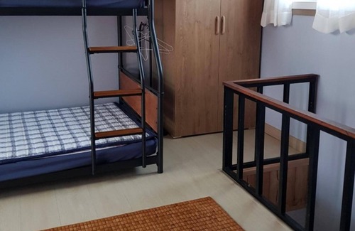 Wonyul-ri House | Eco-Friendly Retreat at Damyang Pulkkot Pension