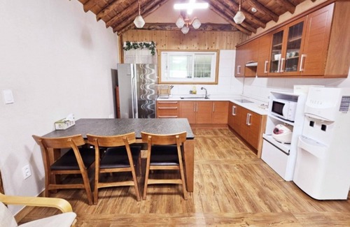 Wonyul-ri House | Eco-Friendly Retreat at Damyang Songjukheung Pension