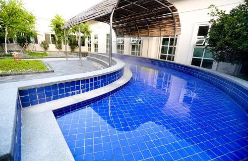Wonyul-ri Hotel | Relax at Damyang Spa and Tourist Hotel with Hot Tub Access
