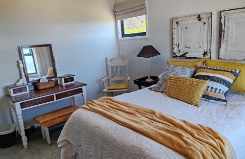 Oyster Bay House | Oceanfront Retreat at Dan En Wan with Family-Friendly Amenities