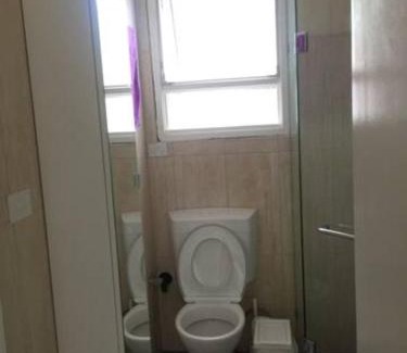Dickson House | Cozy Private Room Near City & ANU - Rated 8/10 by Guests