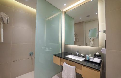 Dammam Hotel | Experience Dana Rayhaan by Rotana: 5-Star Oceanfront Escape