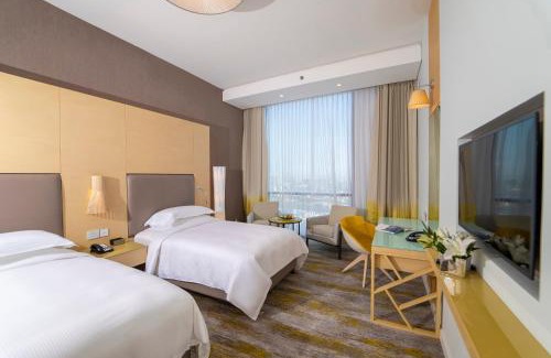 Dammam Hotel | Experience Dana Rayhaan by Rotana: 5-Star Oceanfront Escape