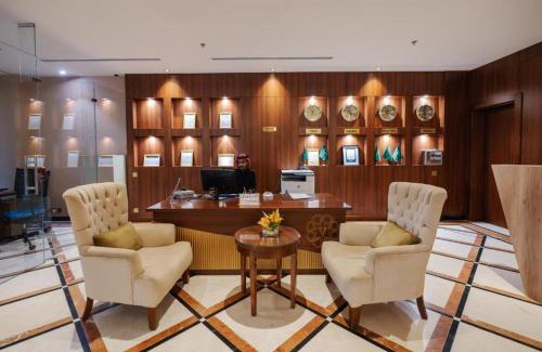Al-Hamra'a Hotel | Dancenter Harbour Gateway Jeddah Beach Vivid Plaza Hotel