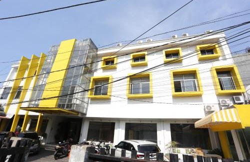 Palmerah Hotel | Dancenter Tanah Abang Near Pasar Tanah Abang