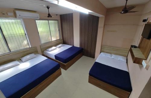 Dandeli Cabin | Budget-Friendly Stay at Dandeli Shree Lodge with Breakfast