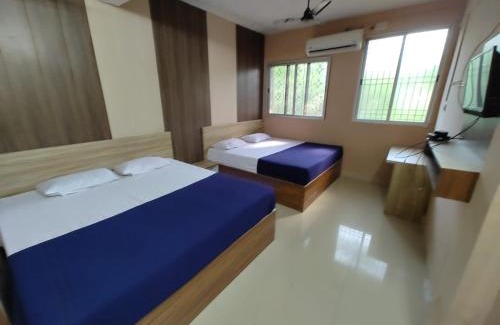 Dandeli Cabin | Budget-Friendly Stay at Dandeli Shree Lodge with Breakfast