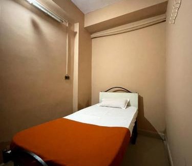 Dandeli Cabin | Budget-Friendly Stay at Dandeli Shree Lodge with Breakfast