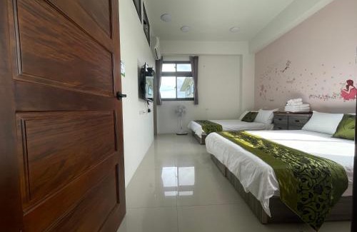 Wujie House | Indulge in Comfort at Dandelion Manor - 10/10 Guest Rated