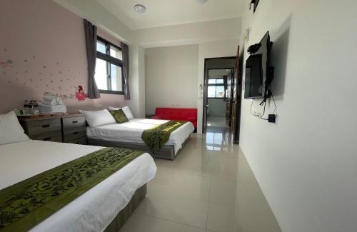 Wujie House | Indulge in Comfort at Dandelion Manor - 10/10 Guest Rated