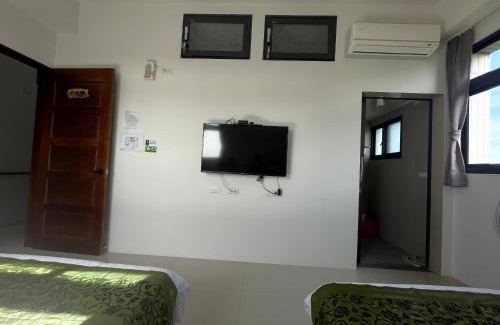 Wujie House | Indulge in Comfort at Dandelion Manor - 10/10 Guest Rated