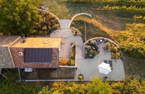 Kisapati House | Top-Rated Dandelion Szőlőliget Vendégház – Family-Friendly Stay