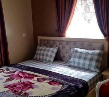 Kano State House | Family-Friendly Dangiwa Apartment with Relaxing Hot Tub