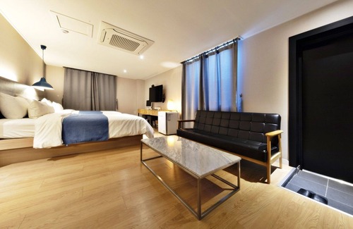 Tokko Hotel | Discover Dangjin Jawoori: Eco-Friendly Family Getaway