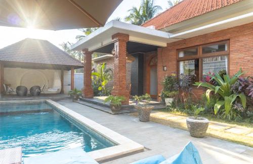 Penuktukan Villa | Family-Friendly Dani Vila with Pool and Ocean Views in Bali