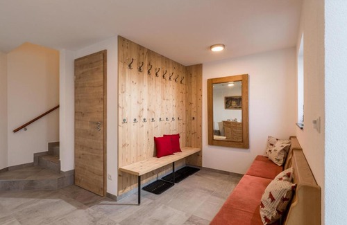 Soell Apartment | Family-Friendly Dani's Ferienwohnung - Guest Rated 9.3/10