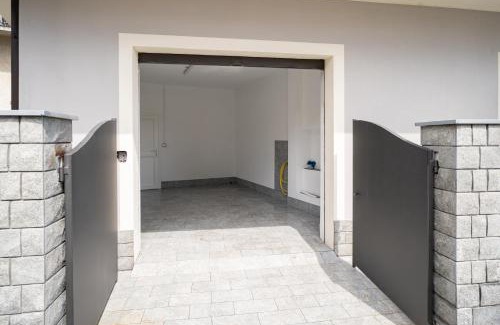 Vallecrosia Apartment | Danibike, a few steps from the sea