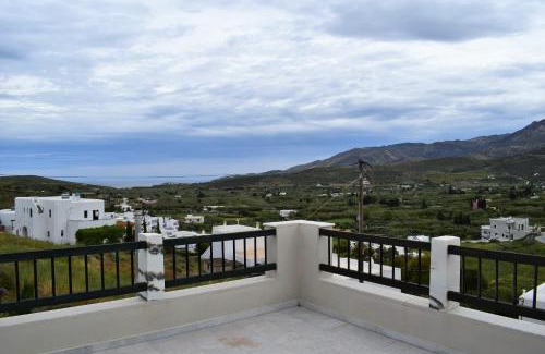 Galini Apartment | Pet-Friendly Apartments in Galíni, Greece - Guest Rated 9.8