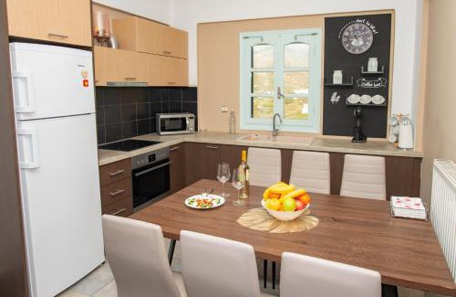 Galini Apartment | Pet-Friendly Apartments in Galíni, Greece - Guest Rated 9.8
