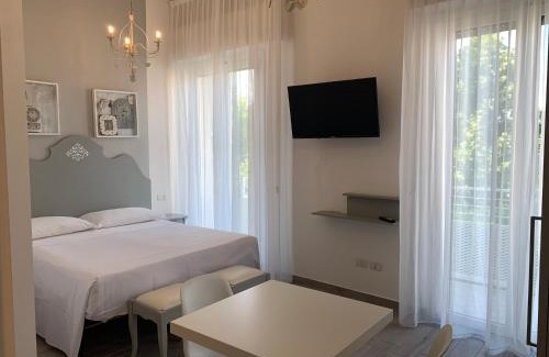 Igea Marina Apartment | Discover Aparthotel Daniel: Oceanfront Family Retreat