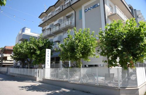 Igea Marina Apartment | Discover Aparthotel Daniel: Oceanfront Family Retreat