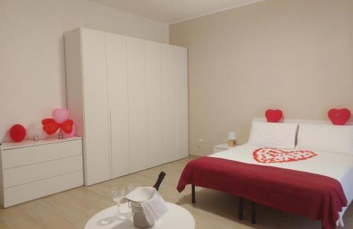 Cariati Bed & Breakfast | Discover Daniela B&B: Oceanfront Bliss with Hot Tub