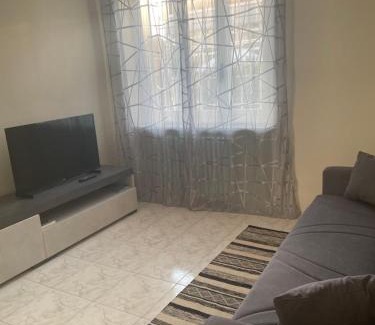 Nichelino Apartment | Daniela: Ideal Getaway for Work or Leisure