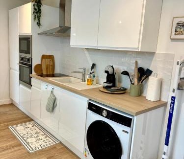Chateauneuf-du-Faou Apartment | Dans la foret
