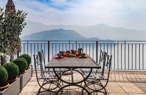 Parzanica Apartment | Unwind at Dante: Balcony, Lake View & Pool Access