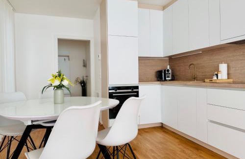Kaisermuhlen Apartment | Family-Friendly Danube22 Apartment – Rated 9.2/10