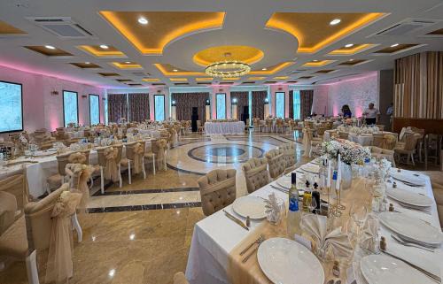 Kozloduy Hotel | Danubius View - Luxury Hotel and Hall