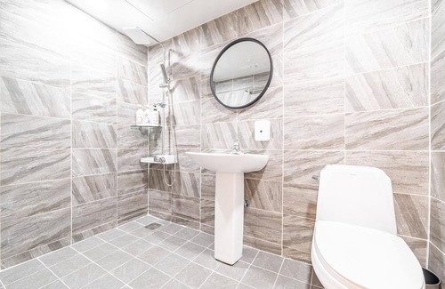 Danyang Hotel | Eco-Friendly Danyang Meros Hotel with Family Amenities