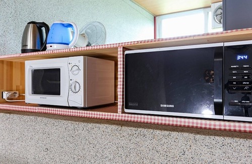Danyang House | Eco-Friendly Danyang Namhangangsolbat Pension with Pool