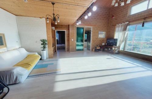 Danyang House | Family-Friendly Stay at Danyang Wepoongdangdang Pension