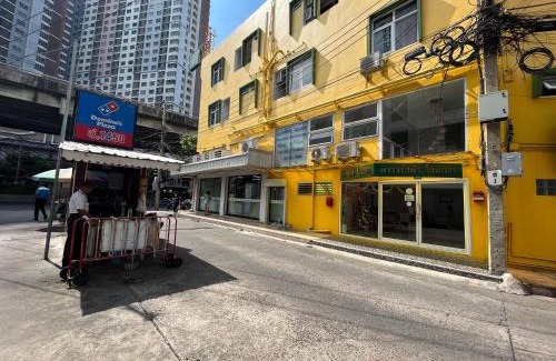 Bang Phlat Hotel | Top-Rated Family-Friendly Stay at Dao Jaras Fah Hometel