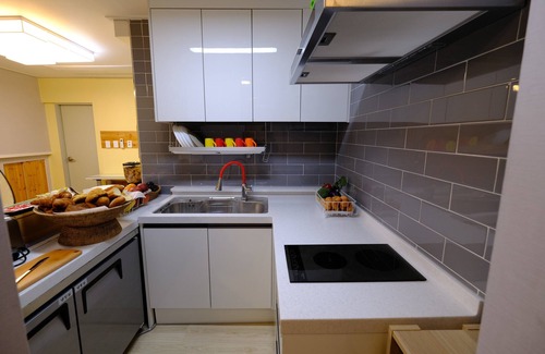 Mapo House | Highly Rated DAOL Guest House with Family-Friendly Amenities