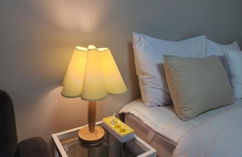 Seongnae-dong Apartment | Experience Residence Daon: 4-Star Retreat with Hot Tub