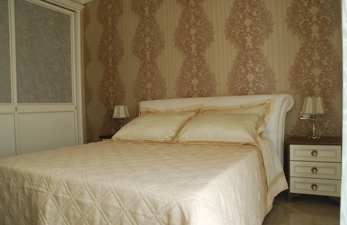 Palma di Montechiaro House | Discover Daphnae House: Oceanfront Rooms with Pool Access